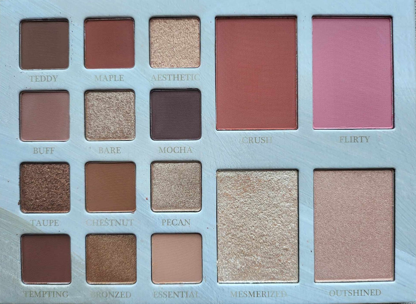 Lurella "Bare Essentials" Palette